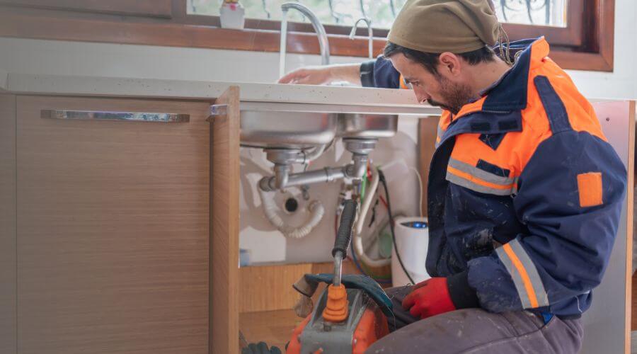 Expert burst pipe repair services in Swoope, VA